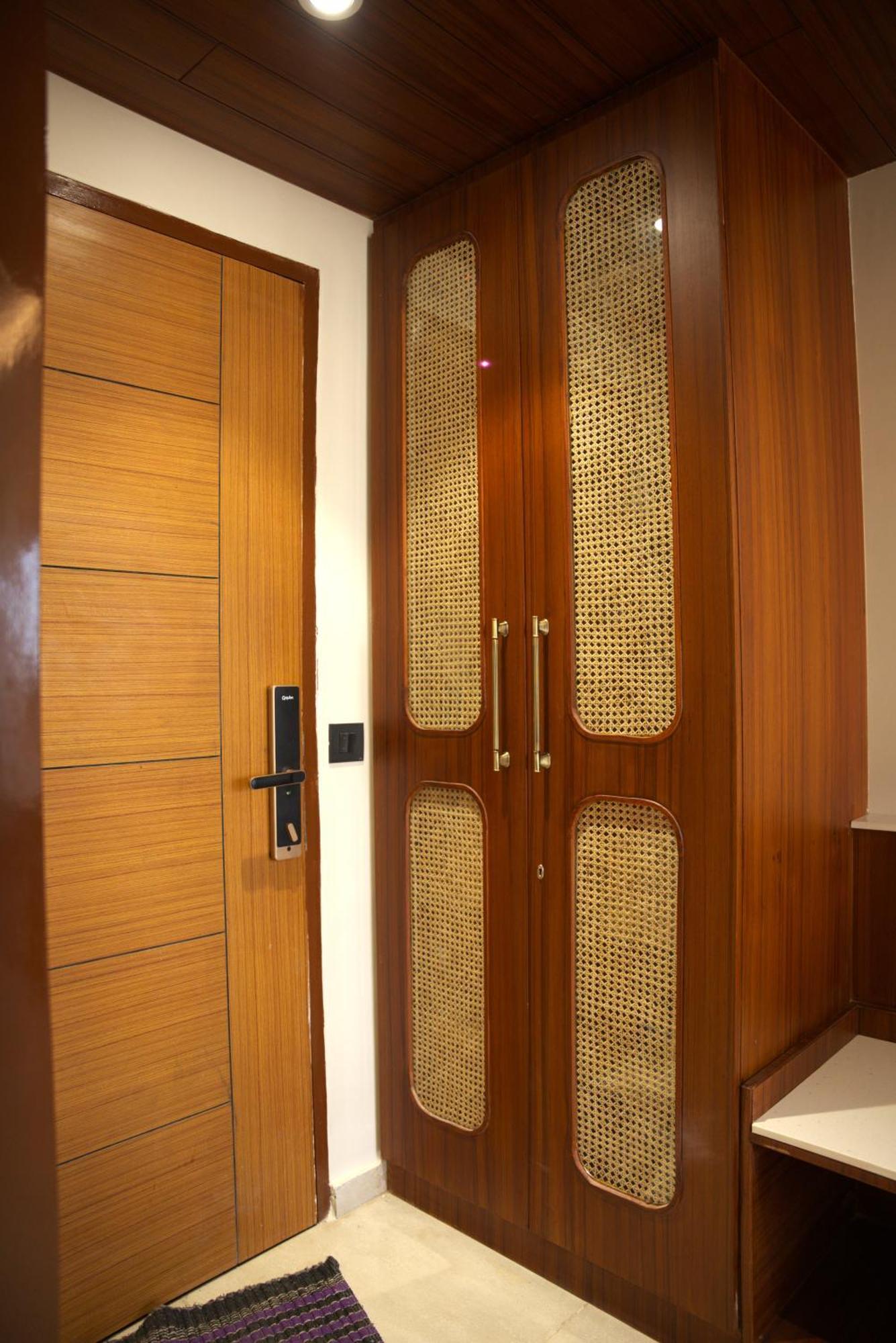 Omaxe Hazratganj , Khusi Mahal Bed & Breakfast Lucknow Bagian luar foto